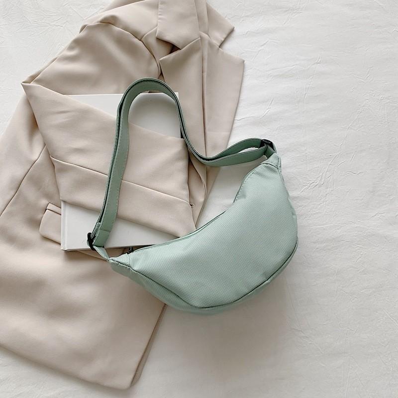 Trendy Casual Dumpling Crossbody Bag For Women Featuring Chic Street Style Design