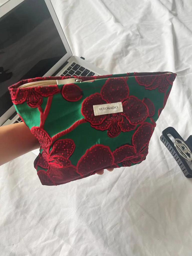 INS Style Vintage Flowers Cosmetic Bag Portable Hand Cosmetic Bag Travel Out Toiletries Storage Bag Makeup Tools Storage Pouch