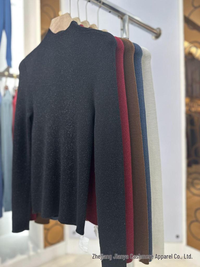 Machine Washable Metallic Thread Round Neck Sweater, Fine Spun Merino Wool, Half High Neck Base Layer