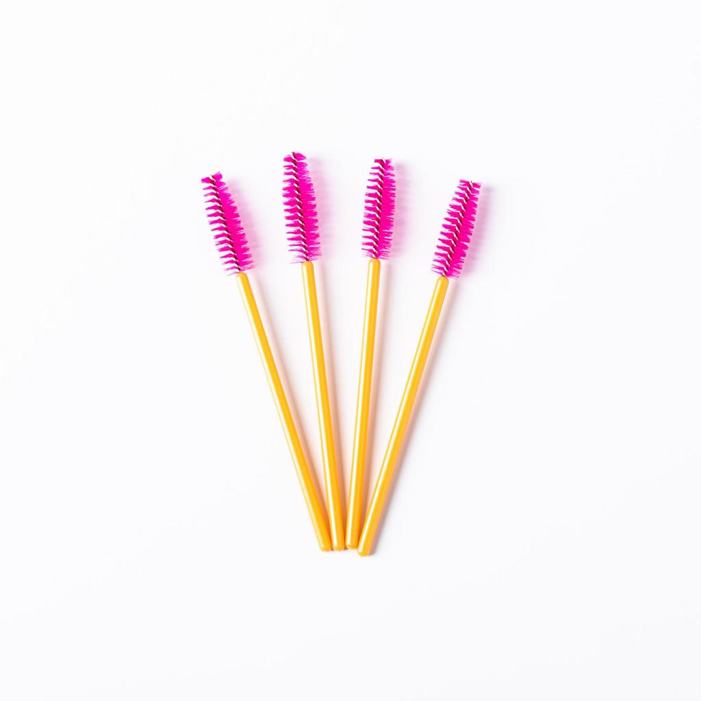 Cepillo Espiral Desechable para Pestañas y Cejas con Varilla Sólida