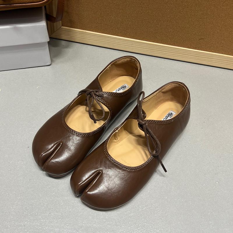 Fashion Bailamos Autumn Women Flat Shoes Fashion Split Toe Flat Heel Laofer Shoes Shallow Soft Leather Casual Outdoor Mary Jane Shoes