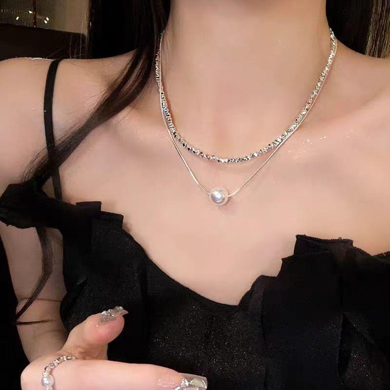 2024 Trendy Double-Layered Pearl Necklace for Women – High-End Silver Clavicle Accessory