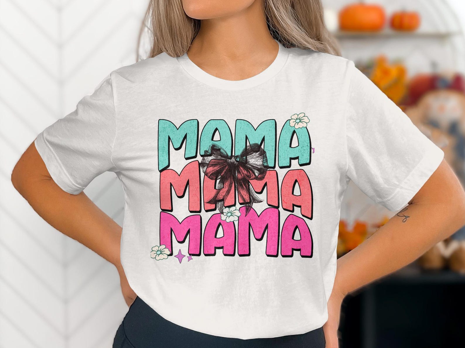 Distressed Retro Mama T-Shirt |Floral Bow Graphic Tee| 3XL