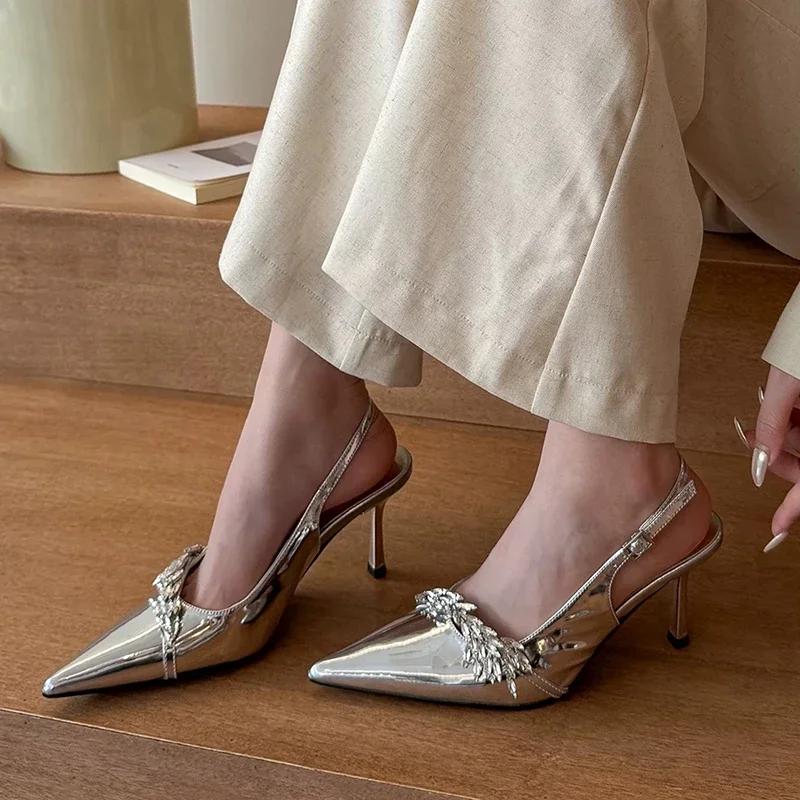 Mode 2025 Sommer Mode Kristall High Heels Pumps Damen Spitzschuh Dünner Absatz Party Schuhe Frau Lackleder Schnallenriemen Sandalen