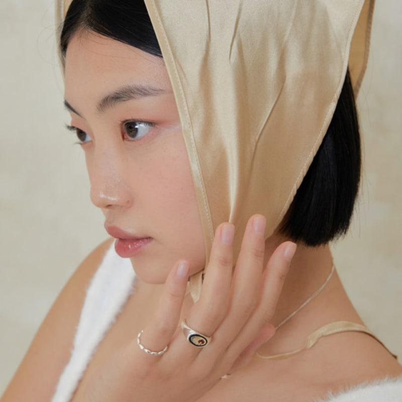 fillow baby egg chain ring