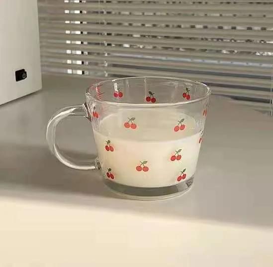 Small Fresh Floral Mouthed Glass Handle Cup