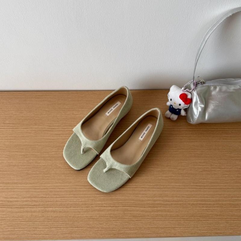 2025 New Beautiful Small Wedge Heel Bag Heel Roman Shoes French Niche Suede Inner Heightening Toe Sandals Women's Summer