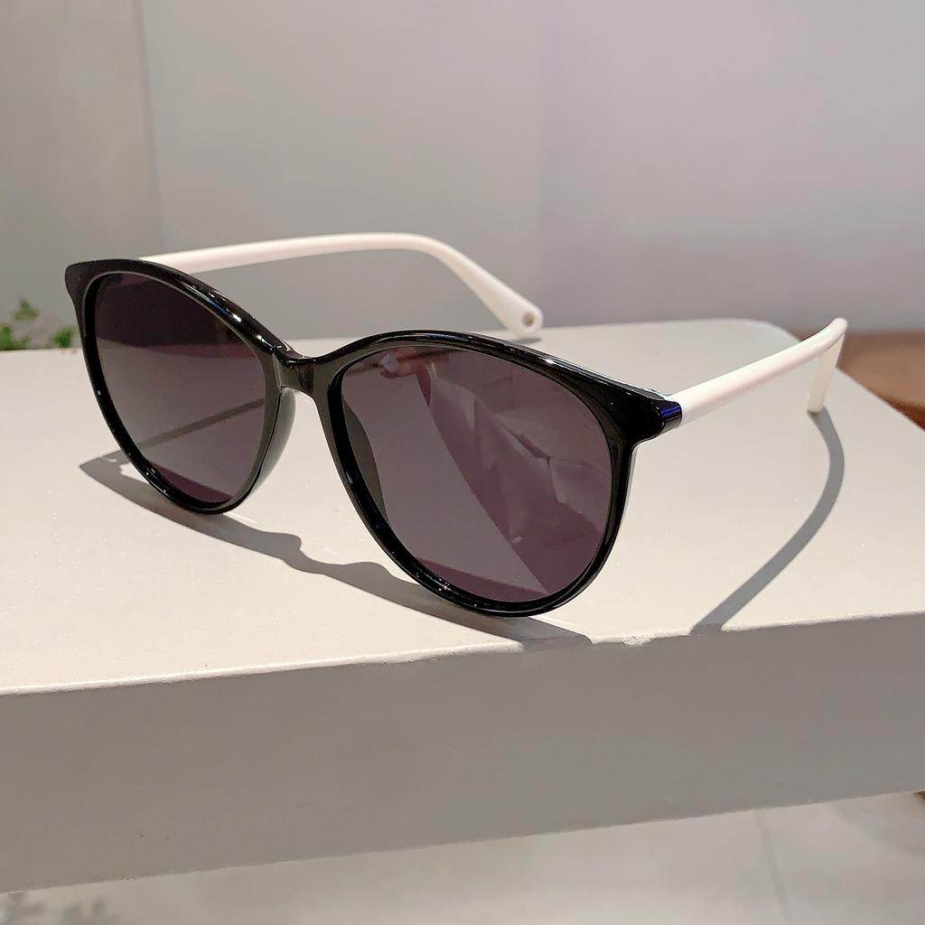 Vintage Round Sunglasses  New in Women Stylish Gradient Candy Color Shades Trendy Luxury Brand Designer Sun Glasses