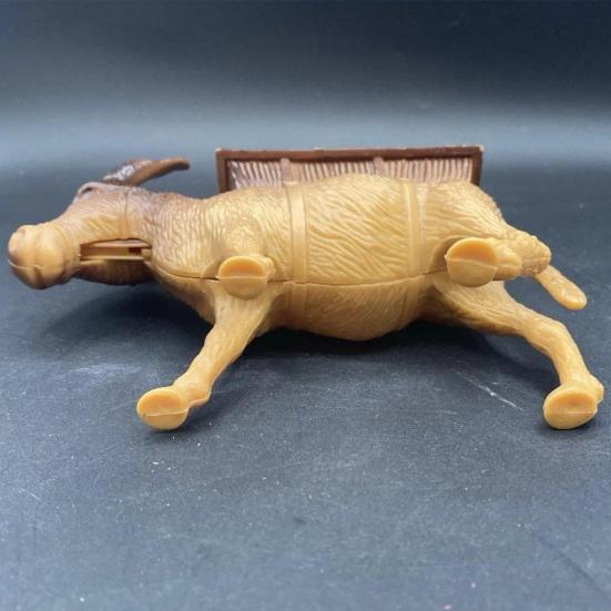 Donkey Ornament Resin Decorative Figurine with Imitation Wood Texture Storage Basket Jewelry Small Items Desktop Storage Decoration