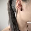 SUZURAN sable seed earring_black tourmaline
