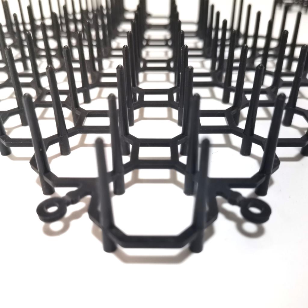 Black Anti Dog Cat Spikes Mat Anti-Climbing Fence Balcony Isolation Gardening Anti-Cat Thorn Net Dog Repellent Pet Supplies