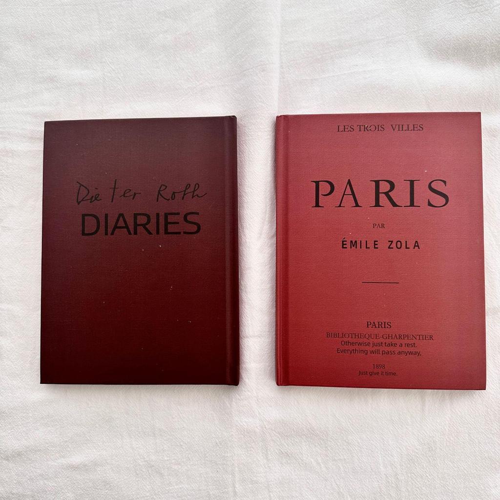 Vintage-Style Notebook for Photography: Lined Paper, Artistic Simulation Book Props