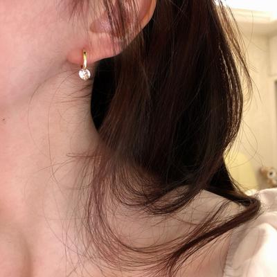 The Whole Version Is Fashionable and Versatile Mini Zircon Earbuds and Fashionable Women's Temperament New Style