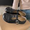 Retro Lightweight Round Head Versatile Flat-soled Single Shoes Women's 2025 New Spring and Autumn with Skirt Soft-soled Mary Jane Small Leather Shoes