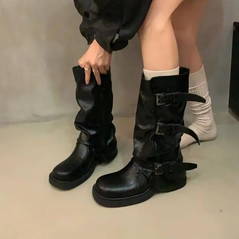 Round Toe Belt Buckle Women Boots Fashion Flat Sole Mid Calf Autumn Niche Design Patent Leather Soid Women Shoes New Arrivals