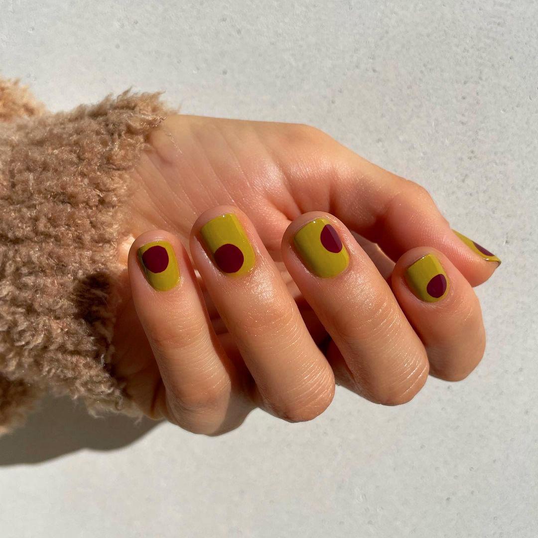 Mung bean yellow short wear nail graffiti nail art contrasting nail pieces wear nail art fake nail nails