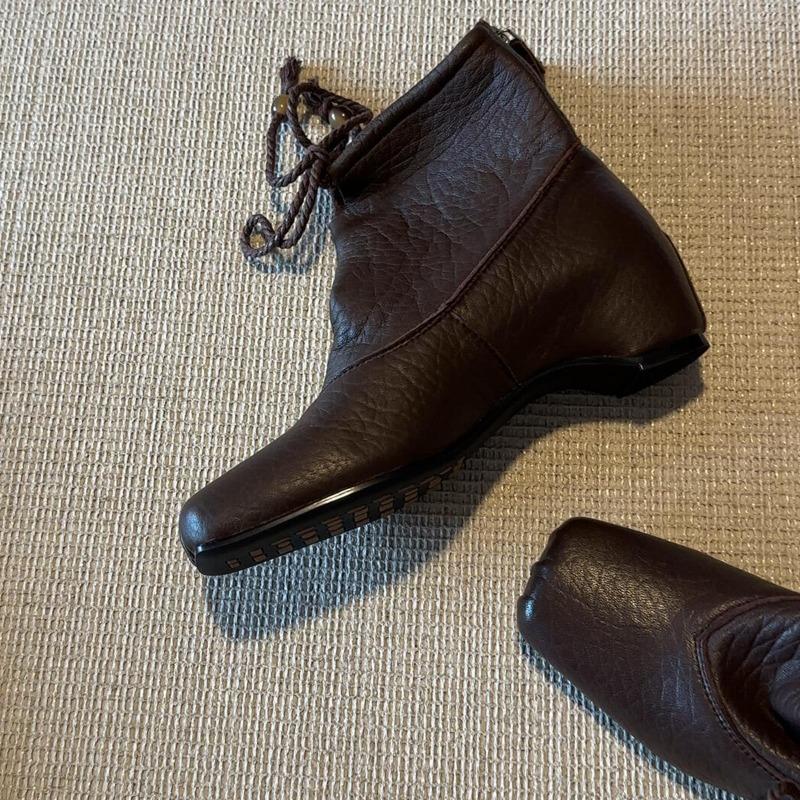 

Cowhide version~ niche fashionable new personalized bow back zipper ankle boots women s inner height increase leather square head short boots 40