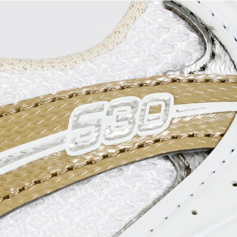 New Balance 530 White Beige