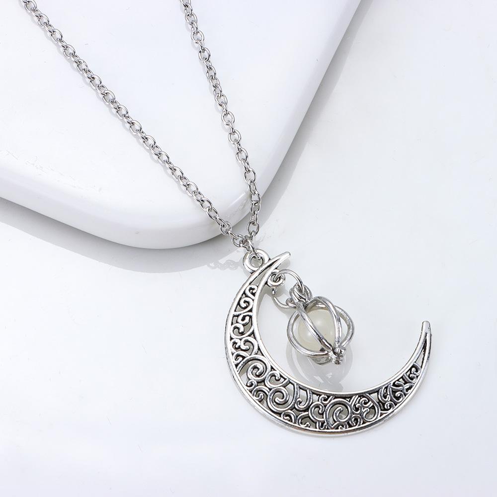 Fashion Xmas Gifts Luminous Necklace Silver Plated Glow In The Dark Moon&Pumpkin Pendant