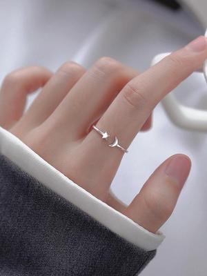 Anello Aperto Stella e Luna Placcato Argento 925: Design Estivo Elegante per Donne