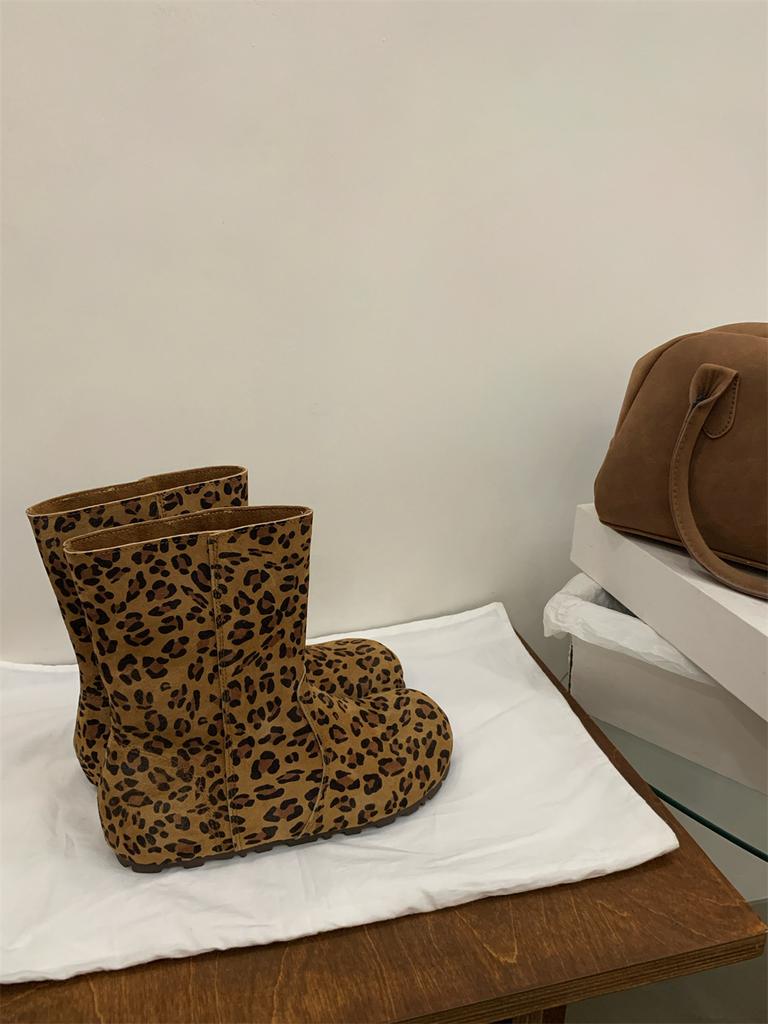 2025 Autumn and Winter New Round Head Leather Matte Thin Casual Thick Bottom Boken Low Tube Women's Short Boots