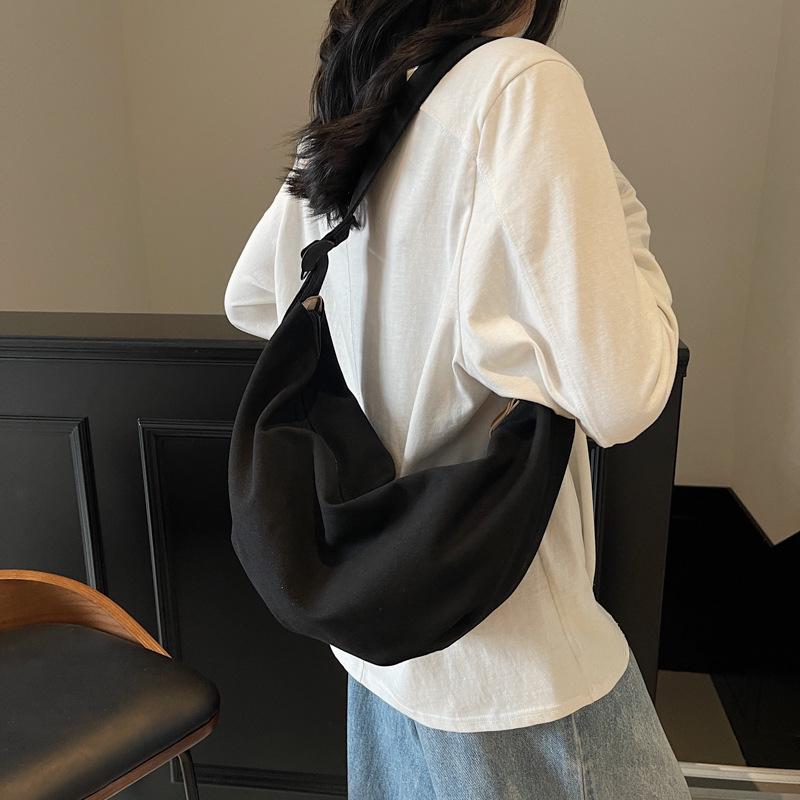 2026 Candy Color Textured Tote: Large Capacity Fashion Shoulder & Crossbody Dumpling Bag