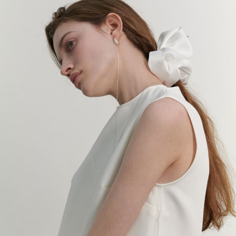 LOVE ME MONSTER Essential Satin Scrunchy XL (L241MHA040)