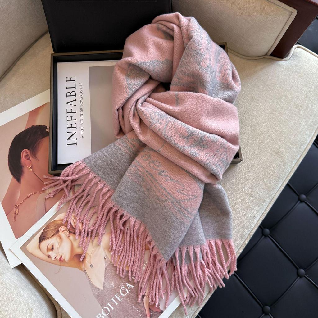 Luxury Autumn-Winter Core-Spun Yarn Scarf: Letter Style Imitation Cashmere Tassel Shawl for Warmth