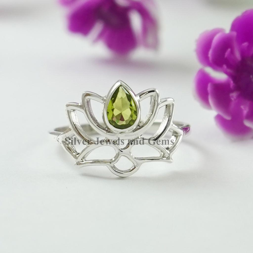 Silver Lotus Ring, Natural Peridot, August Birthstone