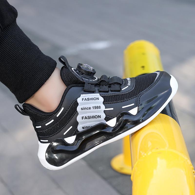 

Boys shoes 2025 spring and summer new mesh breathable student casual boys running shoes children s sports shoes 39