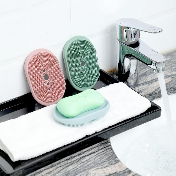 Multi-Functional Silicone Soap Dish with Integrated Brush Two-in-One Design for Easy Cleaning and Soap Storage Bathroom Accessory