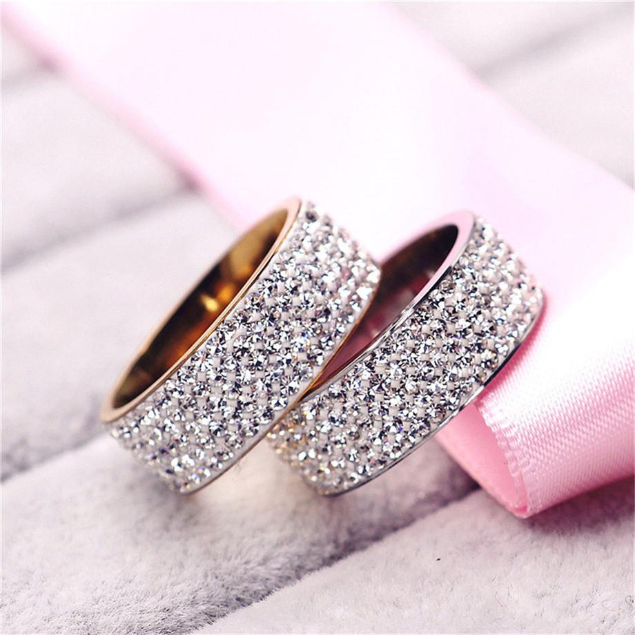 Hip Hop Ice Out Bling Full Rhinestone Womens Ring Gold Color Stainless Steel Rings for Men Women Fashion Jewelry Anel