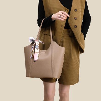 Viss vienā vienkāršā Senior Sense Lielas ietilpības tekstūras plecu soma Sieviešu modes ikdienas rokas soma padusēs