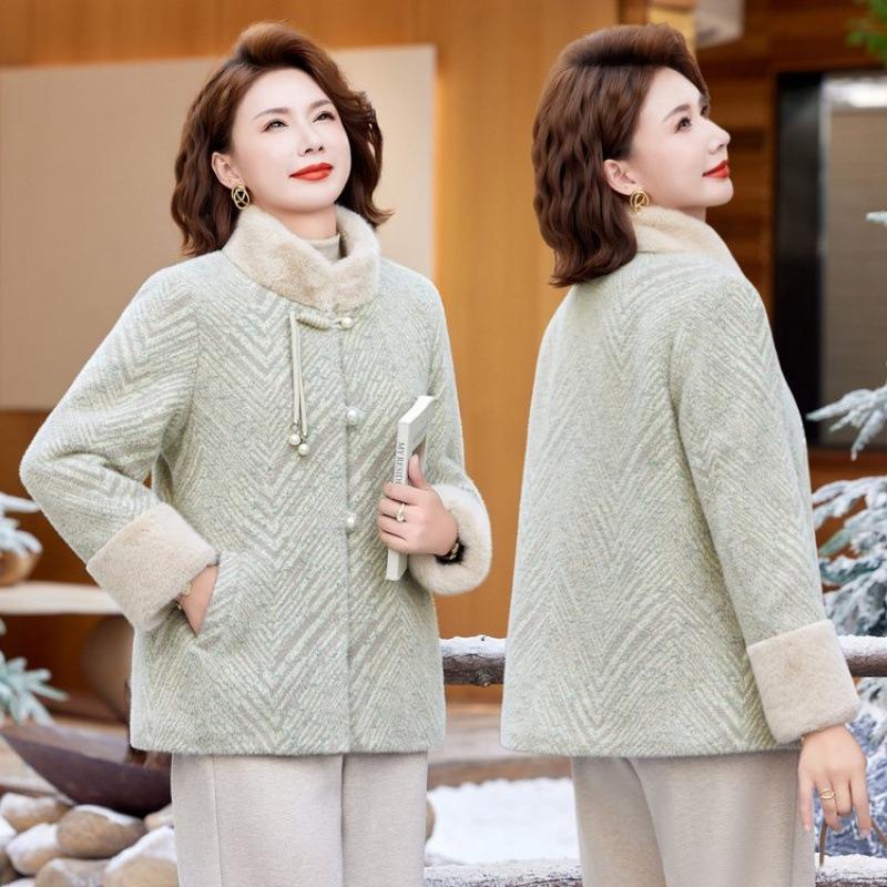 Middle-aged and old women's clothing mother jacket autumn and winter models, piled and thickened woolen jacket jacket autumn and winter models