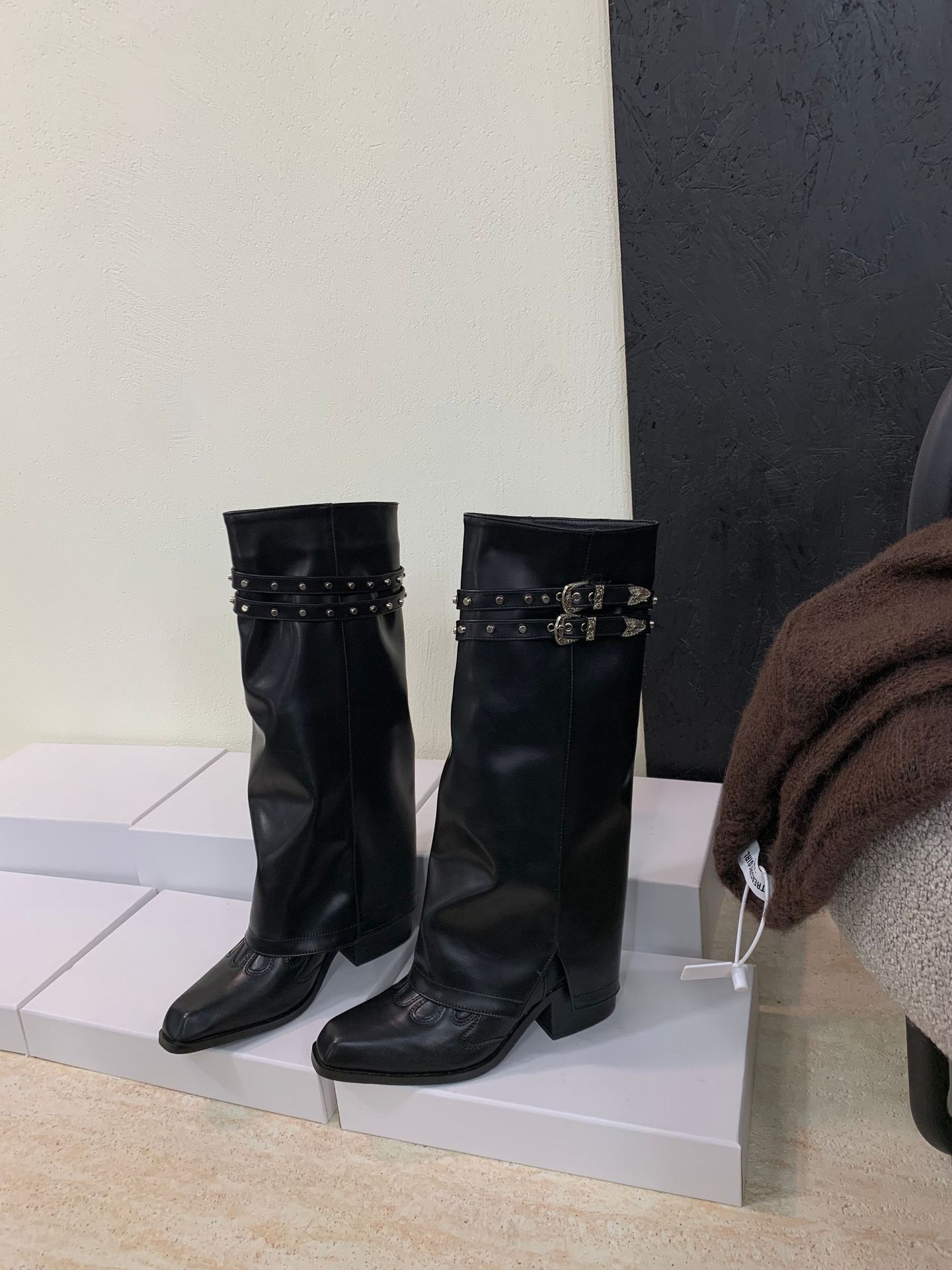 Грубый каблук Французские ретро высокие сапоги женские сапоги осень 2025 новые высокие ботфорты 35