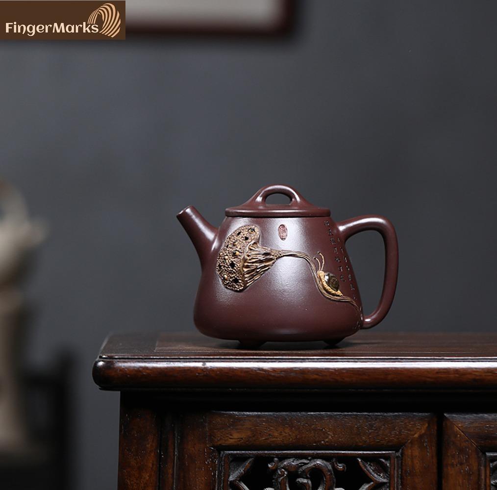 

320ml | Yixing Zisha Teapot | Lotus Pod Gao Shi Piao - Zi Zhu Ni
