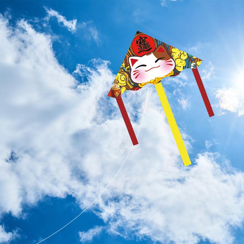 Nádherné strojově vyráběné draky s motivem pandy v různých velikostech, vhodné pro různé příležitosti