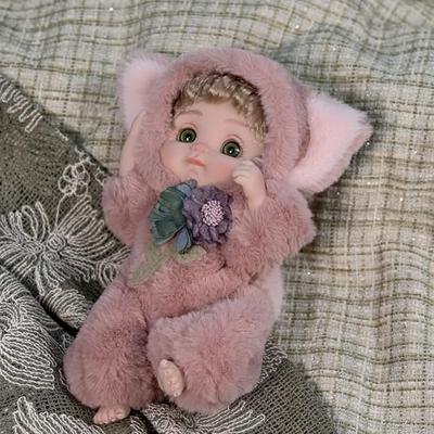 Bebek ve Peluş Oyuncaklar – Oyuncak Bebekler