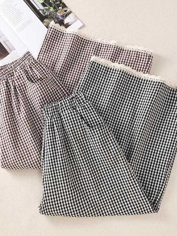 Women's Retro Lace Patchwork Plaid Wide-Leg Pants - Black & White, Casual, Nine-Tenths, Spring/Summer Fashion.