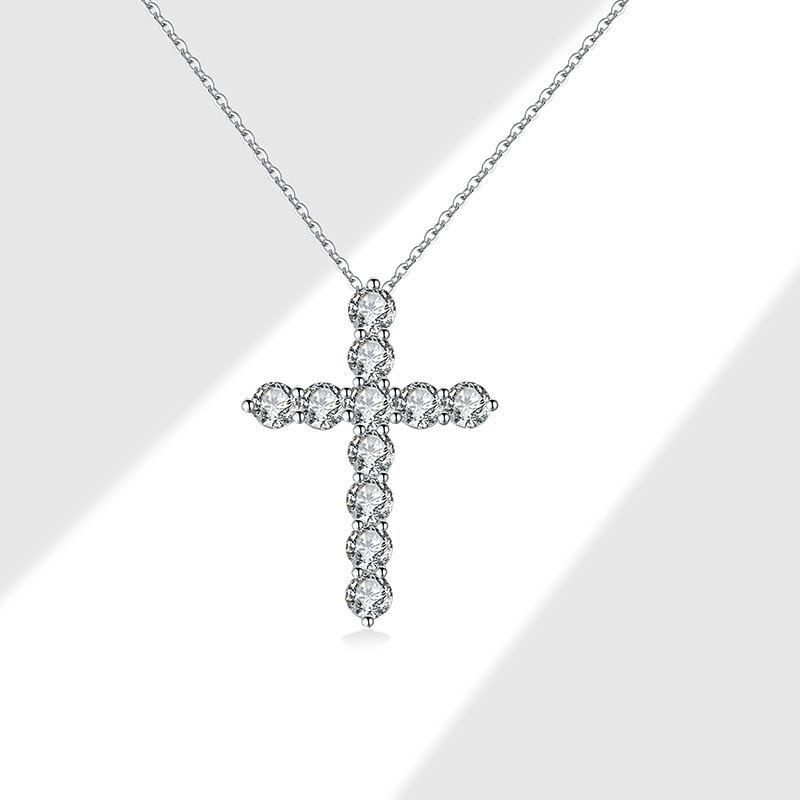 Heart Cross Zircon Pendant Necklace Delicate Clavicle Chain Fashionable Women Jewelry Accessory