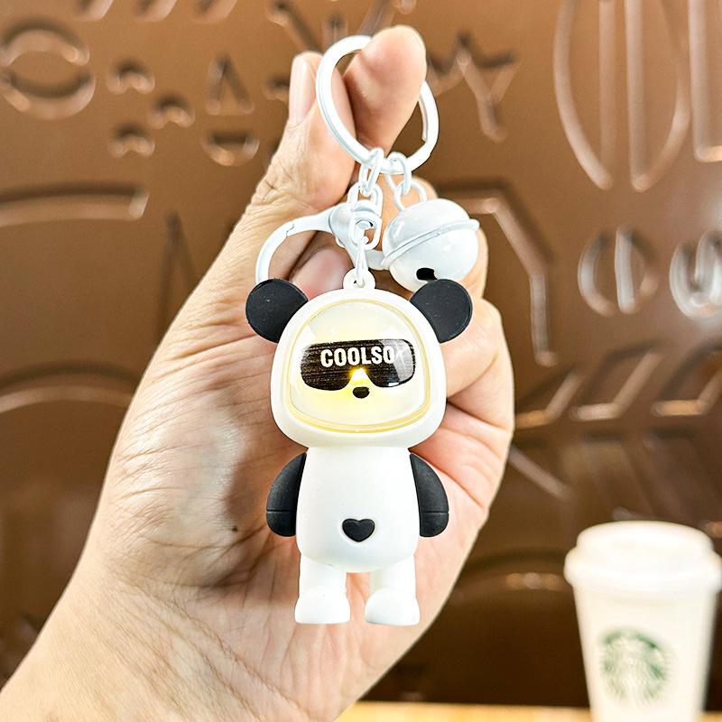 

Мультяшный брелок-медвежонок со светом: Креативный светящийся ночной шарм Individually Packaged