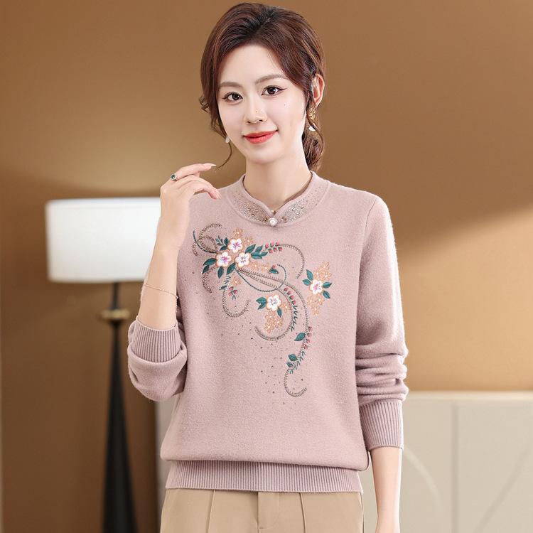 Nouveau Automne et Hiver Cheongsam Mère Col Brodé Pull Chaud Femmes d'Âge Moyen et Âgé Style Chinois Épaissi Pull Une Pièce
