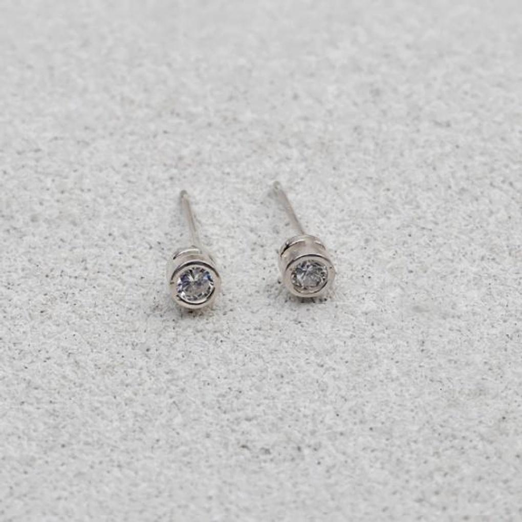 Women's Daily Accessory Sari Cubic Simple Earrings