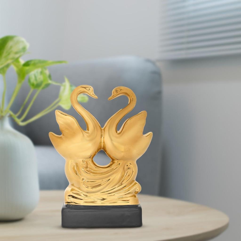Romantic Swan Couple Sculpture | A Timeless Emblem of Love & Harmony | Adds a Touch of Elegance To Any Space – Pack of 1, Golden