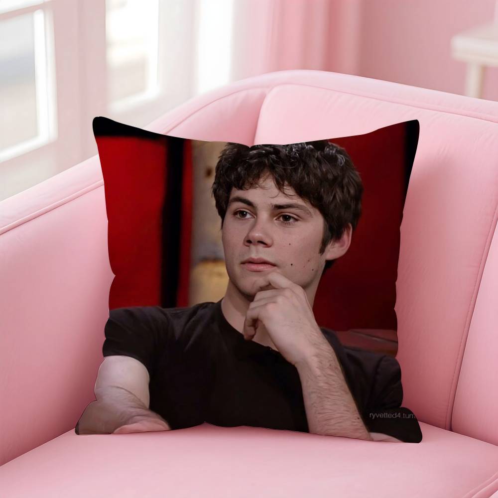 American Actor D-Dylan O Brien Pillow Case Anti-Dustmite Pillow Invisible Zipper Silky Short Plush Sofa Cushion Cover