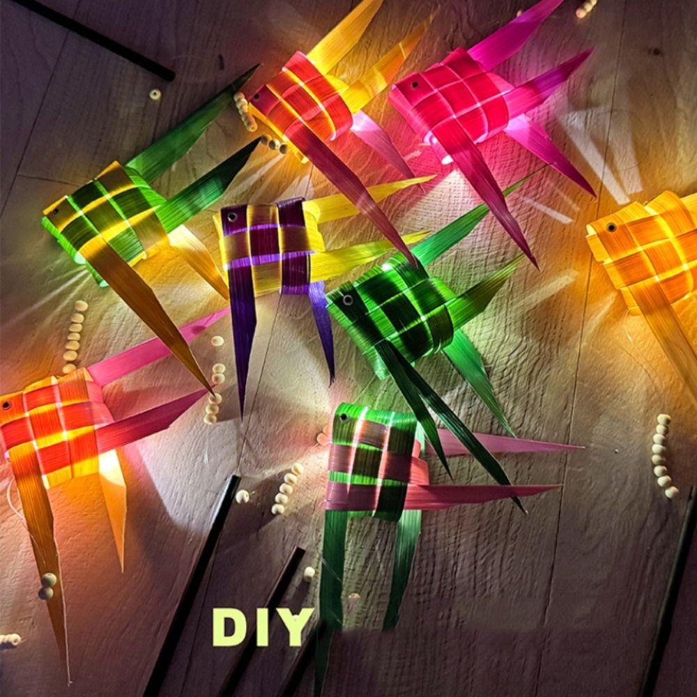 Hand-Woven Portable Koi Lantern Crafts Mid-autumn Festival LED Light Room Decorations