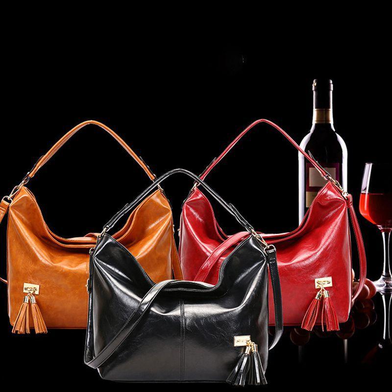 Stylish Women Pu Bucket Bag With Chic Tassels For Daily Fashionable Use