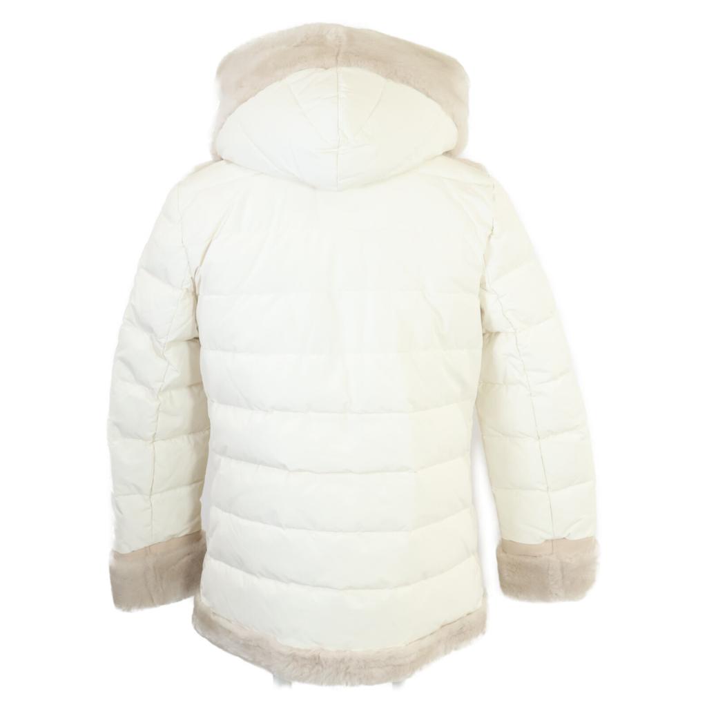 1piu1uguale3 xEMMETI MRB536 MOUNTON SHORT WRAPHOODED COAT Mouton switch down coat IV whiteUsed