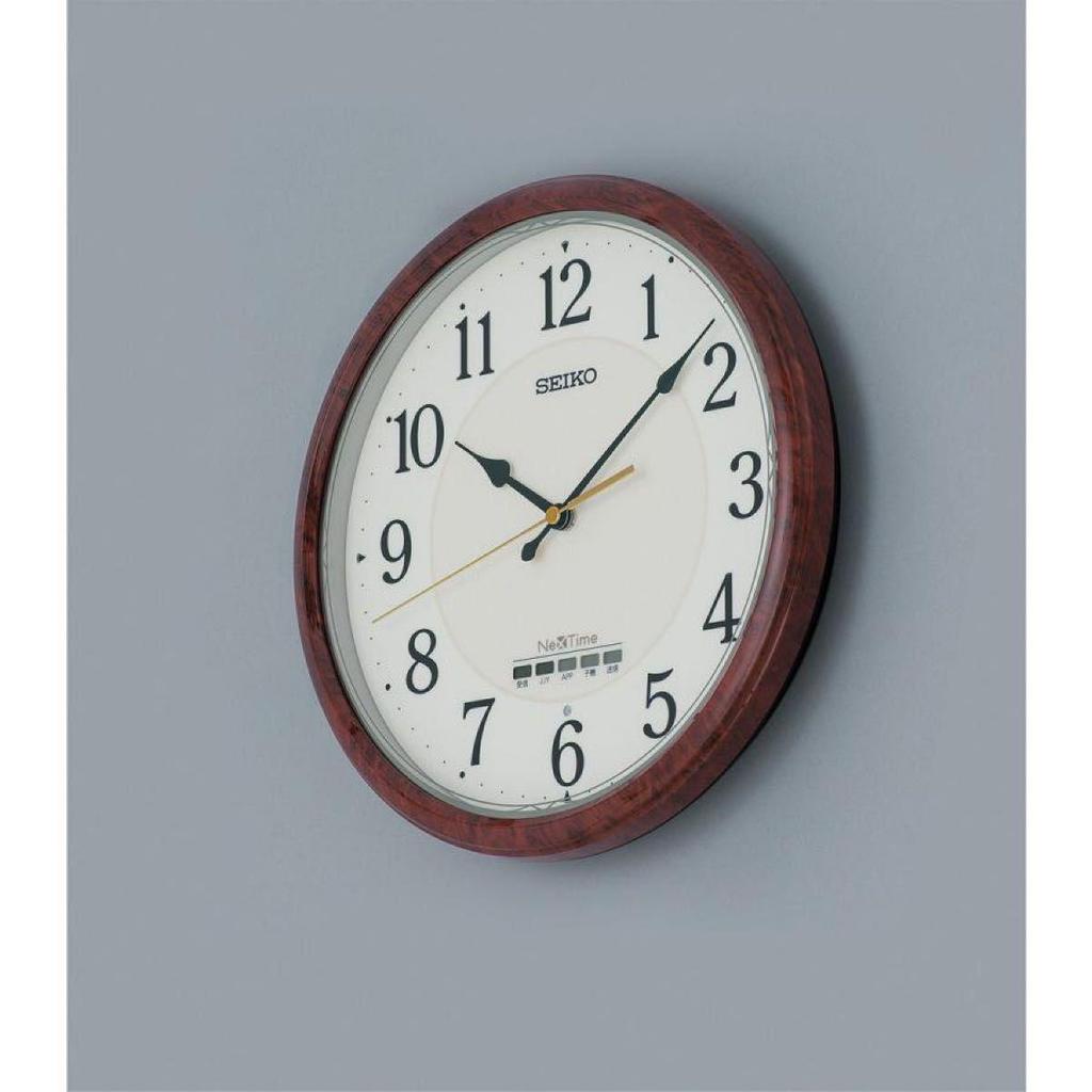 Used SEIKO Wall Clock [With Automatic Radio Reception Function] Nextime Brown Wood Grain ZS256B Synchronize with Smartphone Hybrid Radio Controlled
