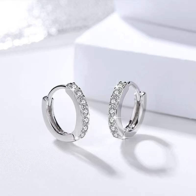 Elegant Single Row Diamond Stud Earrings for Women: Versatile Ins Style Ear Cuffs, High-End Korean Design